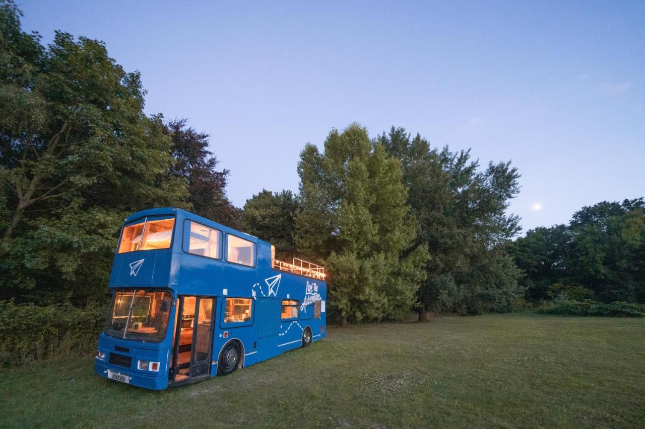 Delightful 2 Bed Double Decker Bus With Hot Tub Uckfield Exterior foto